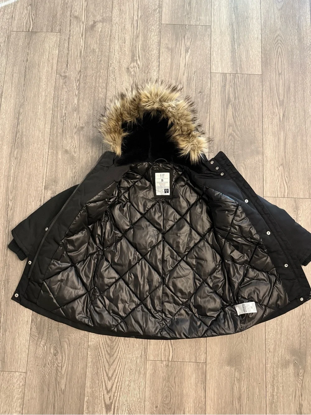 Gap Kids Black Cold Control Ultra Max Primaloft Storm Cuff Fur Hood Size Small